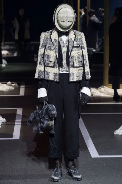 Look 38